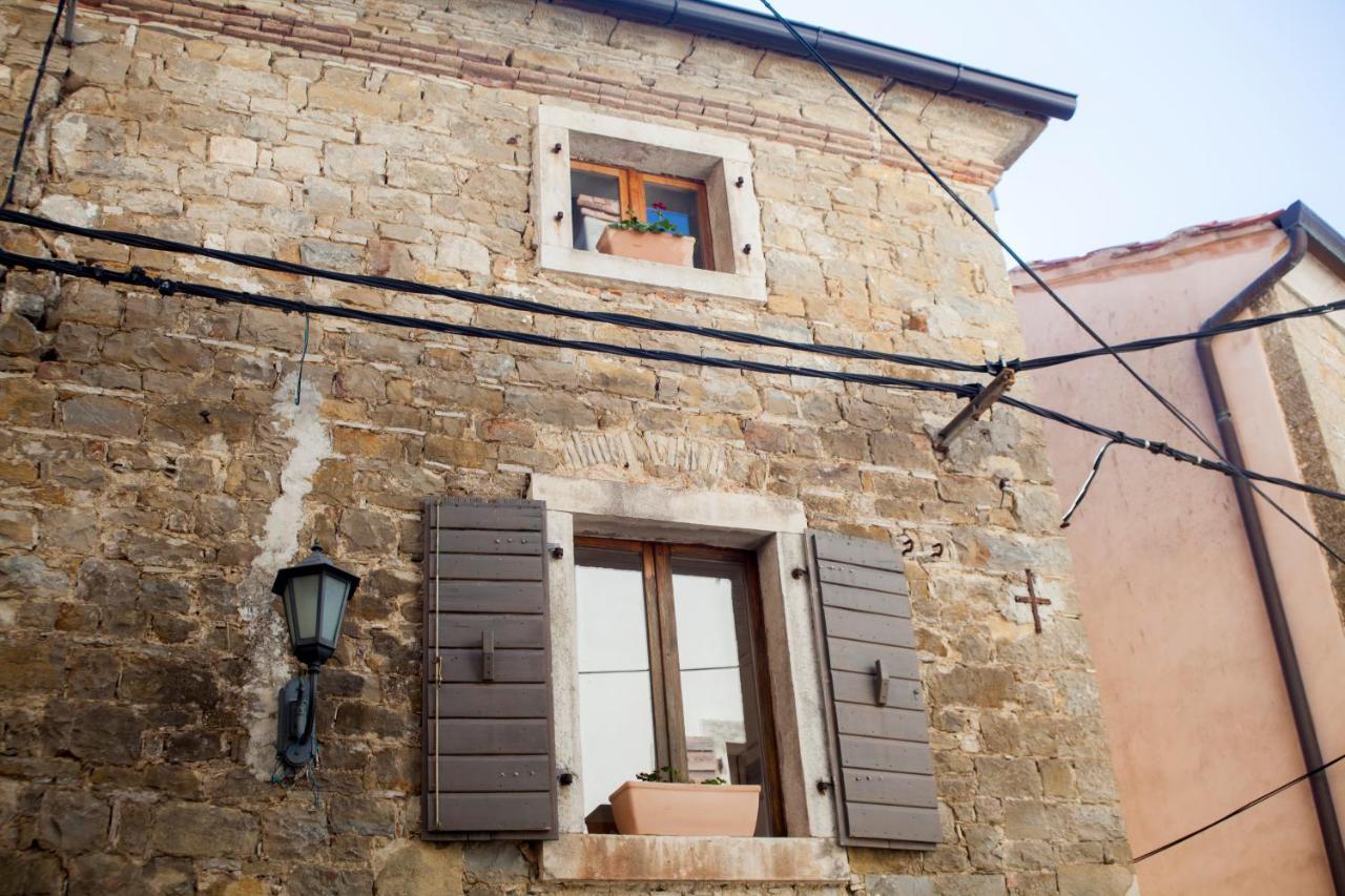 Amarilis Rooms Groznjan Exterior photo